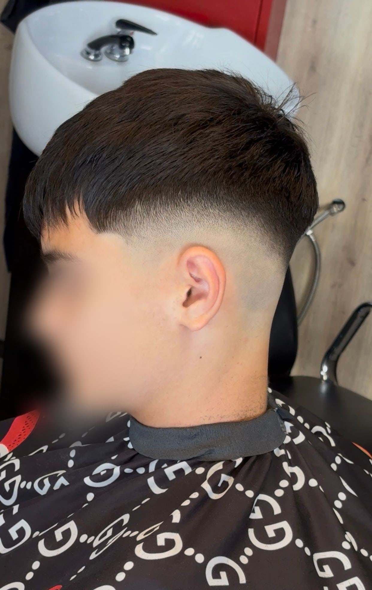 Textured crop με taper στο BARBERY No 129